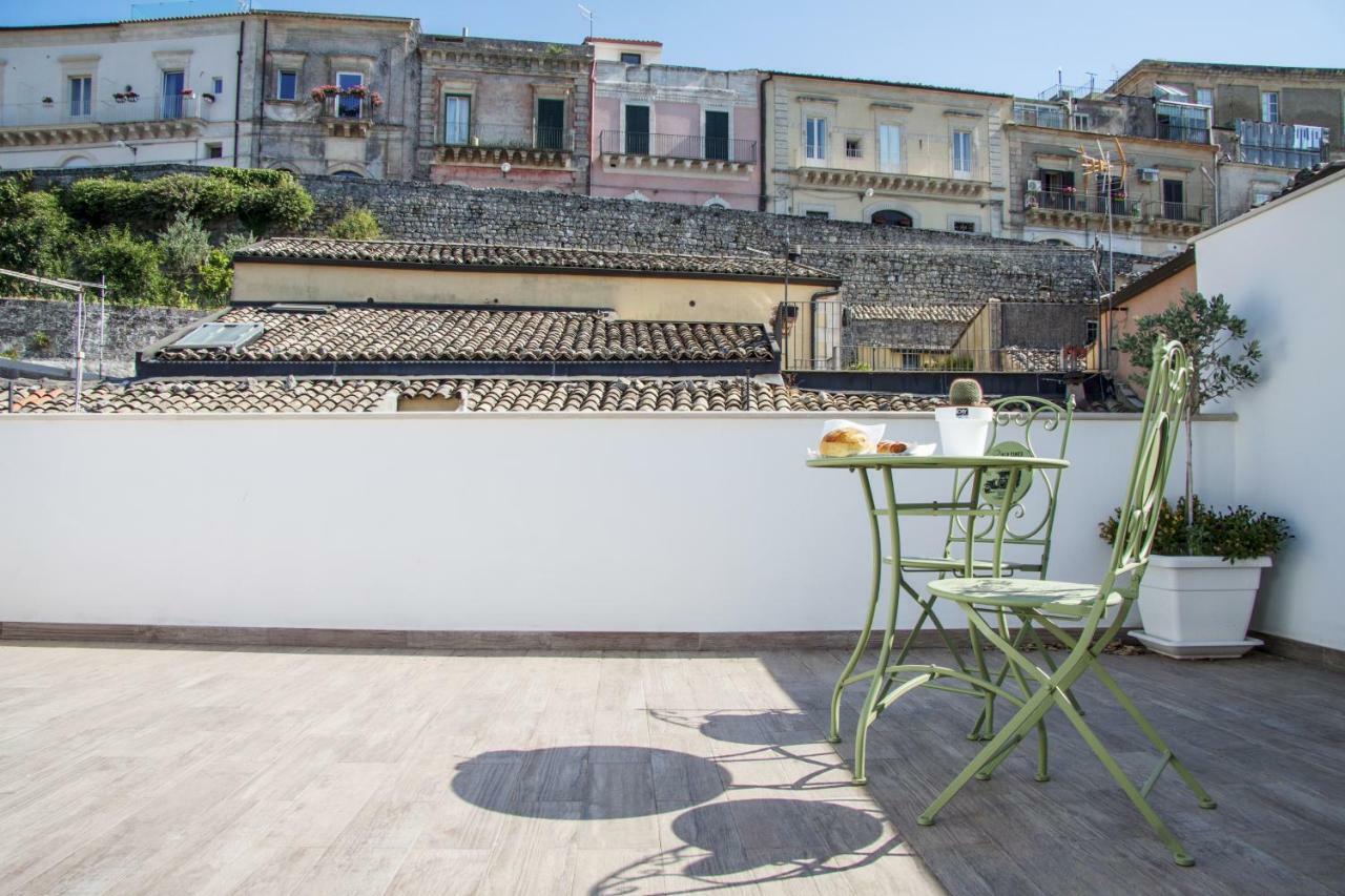 Bframe Cornice Barocca Ragusa Exterior photo